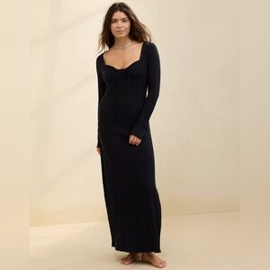 Aerie Elegant Black Maxi Dress - Small